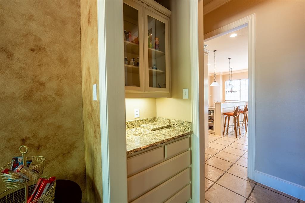 ABS A0285 Davidson, L. D., TRA - Residential