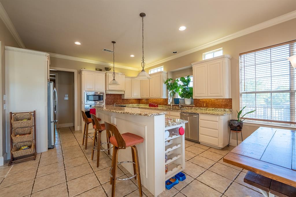 ABS A0285 Davidson, L. D., TRA - Residential