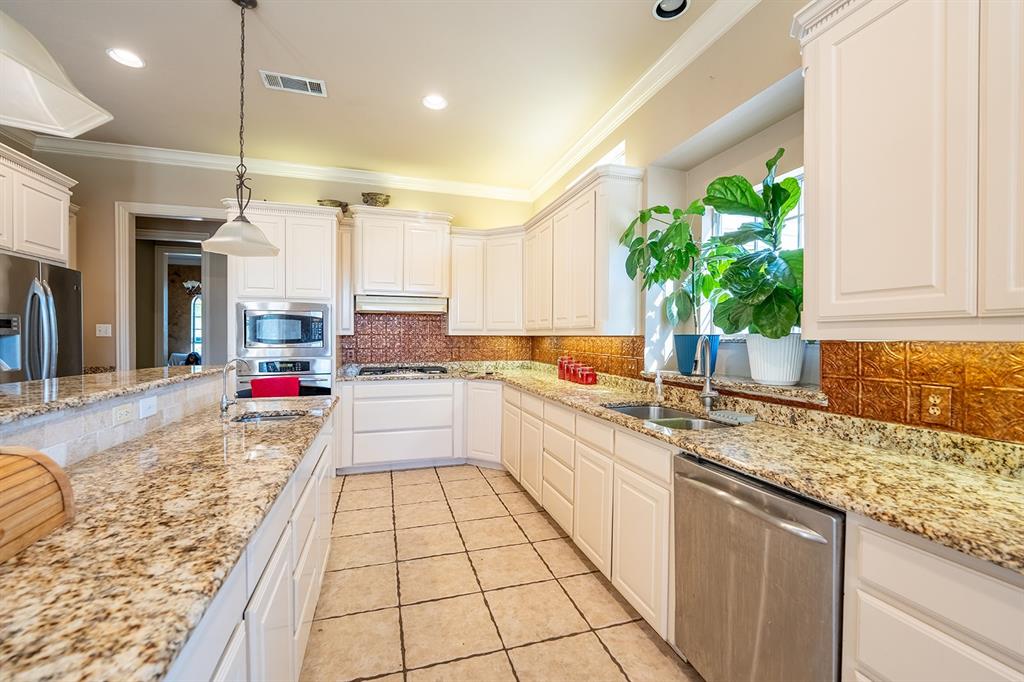 ABS A0285 Davidson, L. D., TRA - Residential