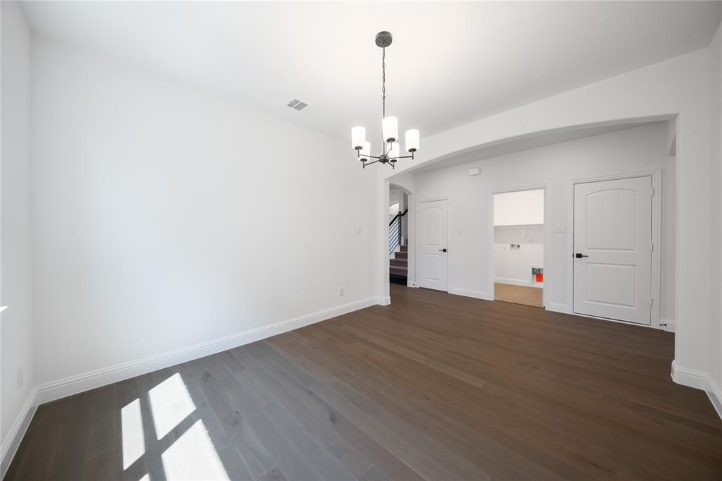 Valencia on the Lake - Residential