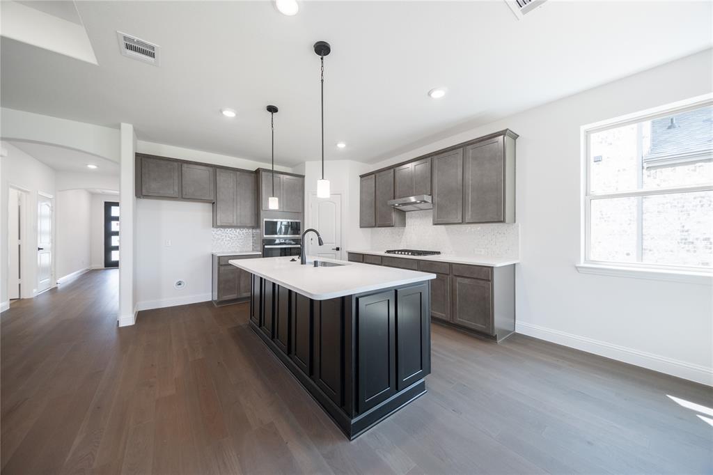 Valencia on the Lake - Residential