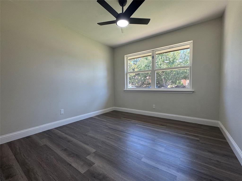 PRESTON HILLS - Residential