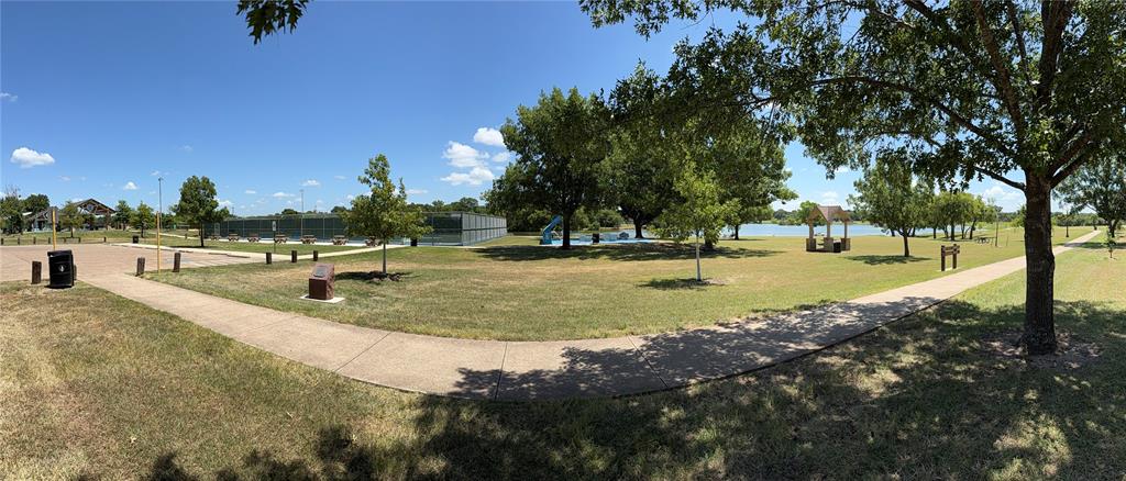 PRESTON HILLS - Residential