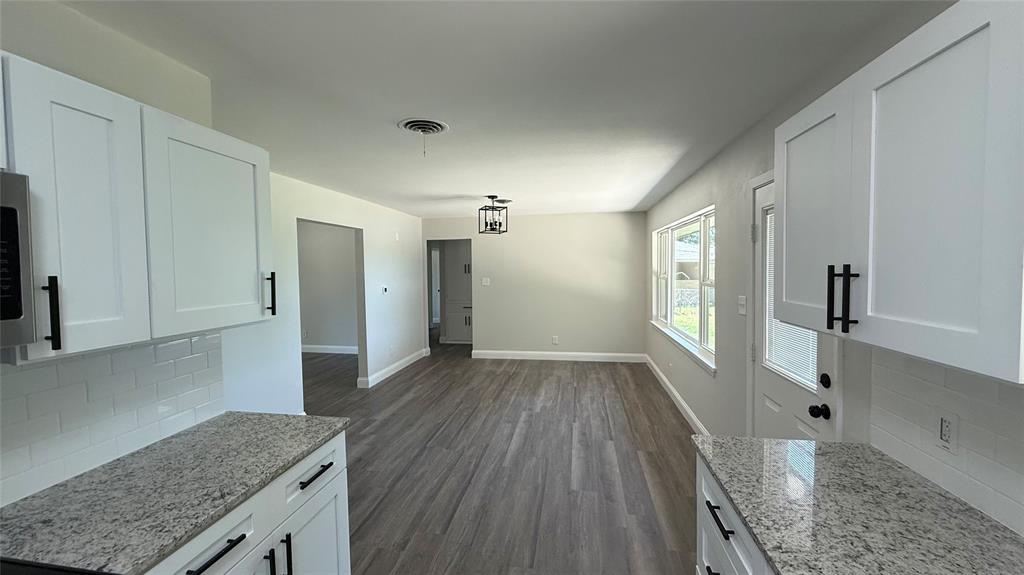 PRESTON HILLS - Residential