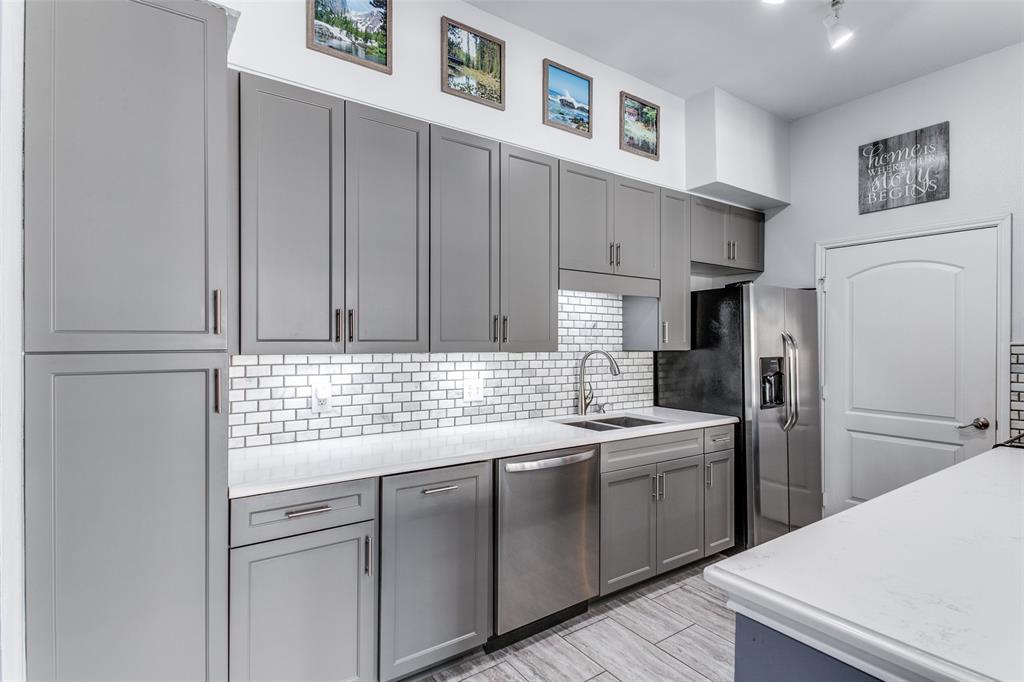 Renaissance On Turtle Creek Condo - Residential