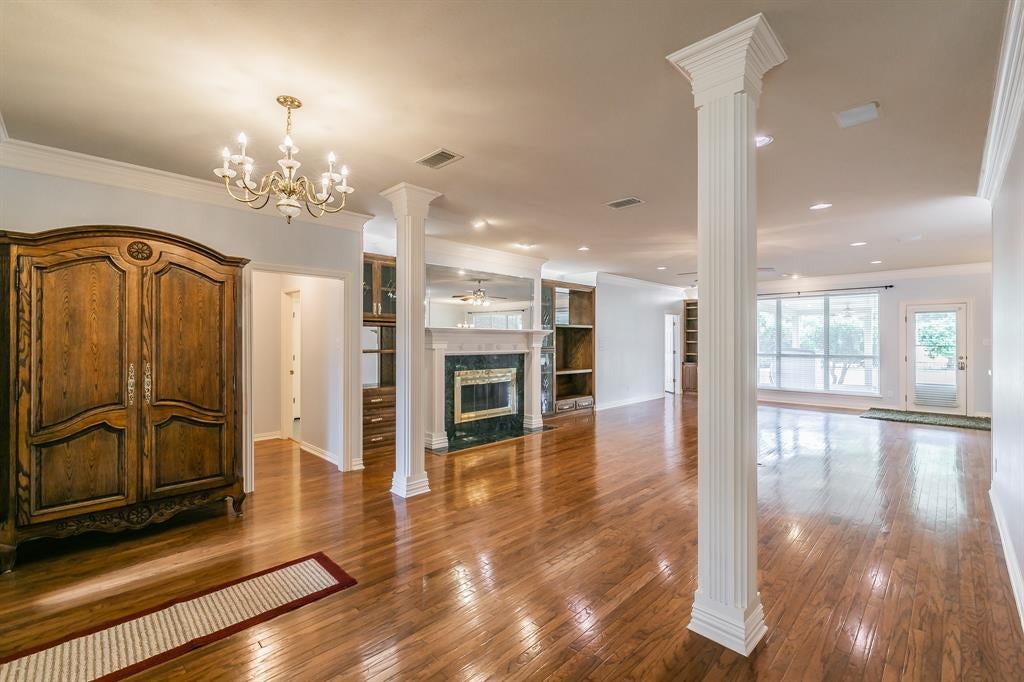 11417 Northpointe Court
