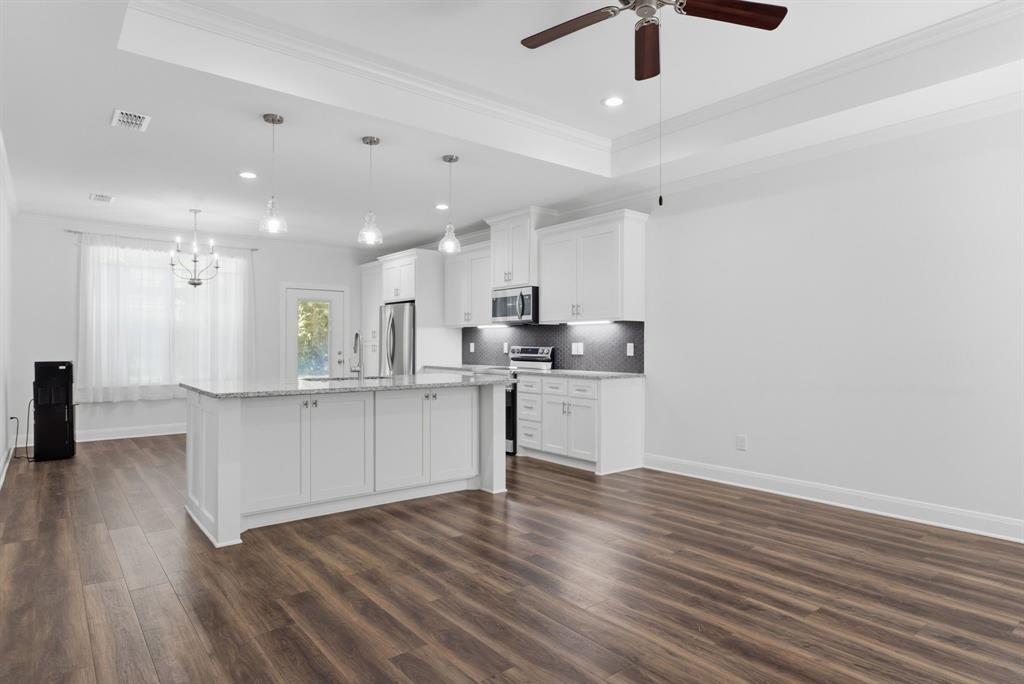 Rollingwood Hills - Residential