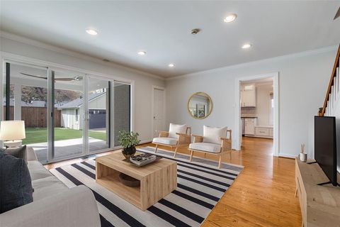 Tiny photo for 4561 Belclaire Avenue, Highland Park, TX 75205 (MLS # 21209791)