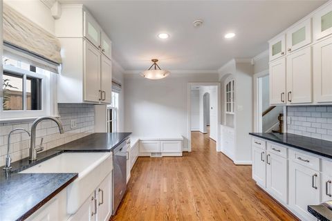 Tiny photo for 4561 Belclaire Avenue, Highland Park, TX 75205 (MLS # 21209791)
