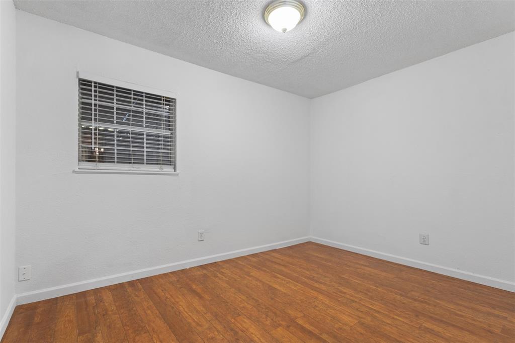 Monica Park Heights 1 - Residential