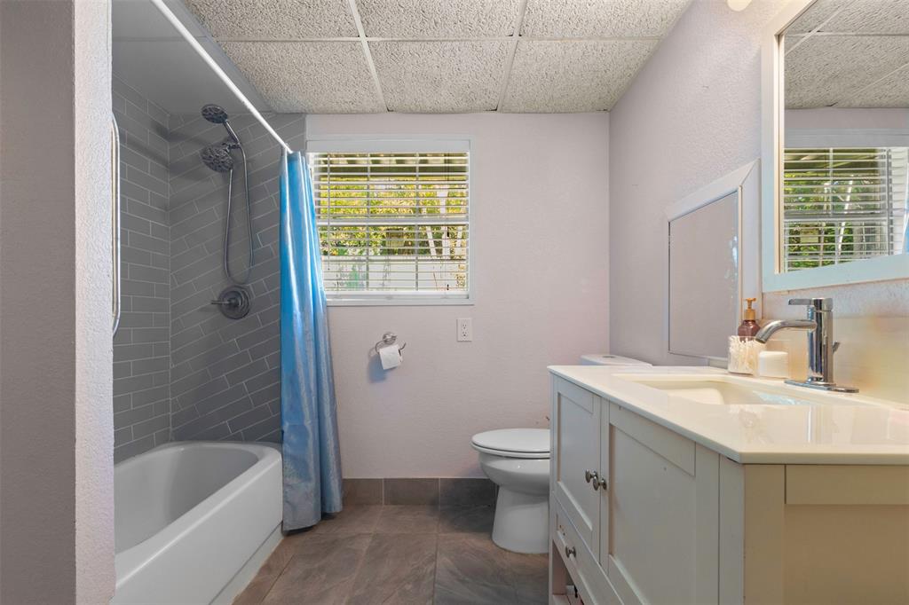 Monica Park Heights 1 - Residential