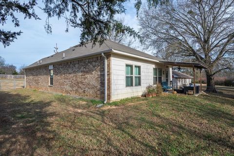 A home in Edgewood