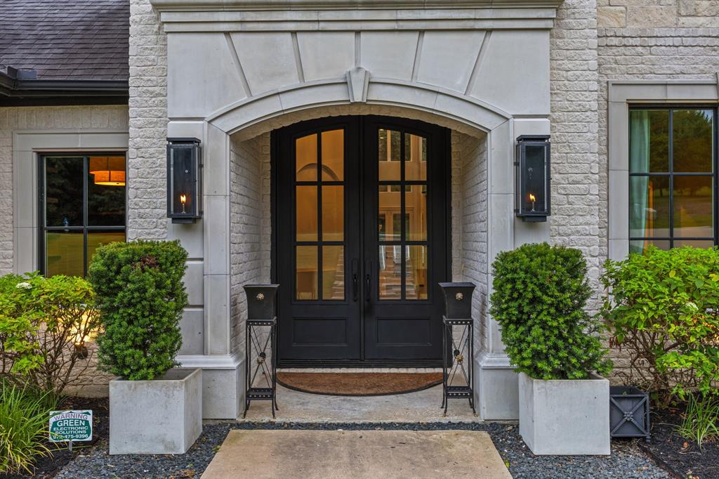 901 Cedar Shores Drive