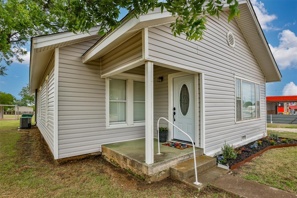 322&410 E Division Street