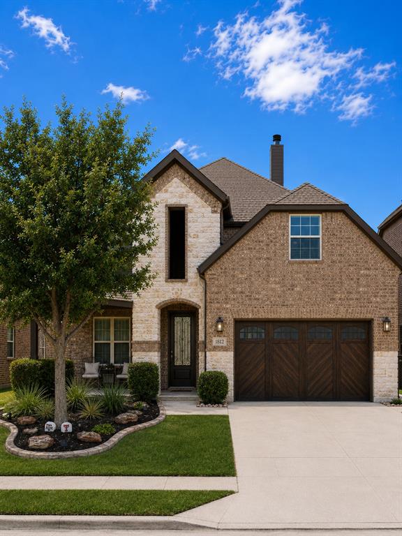 1812 Lake Wood Trail