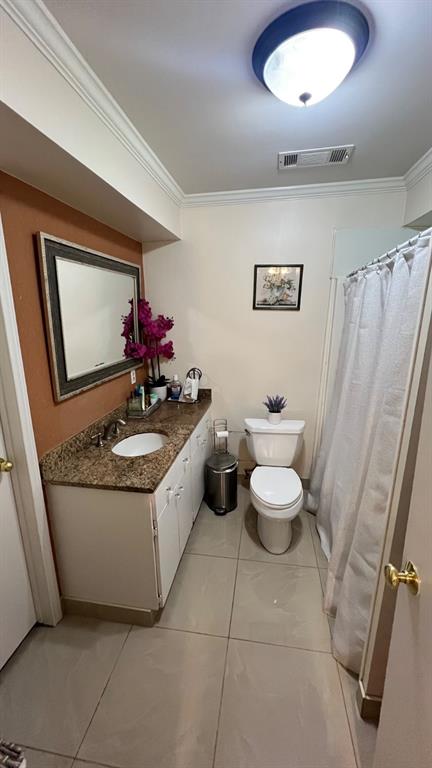 11205 Trail Lane