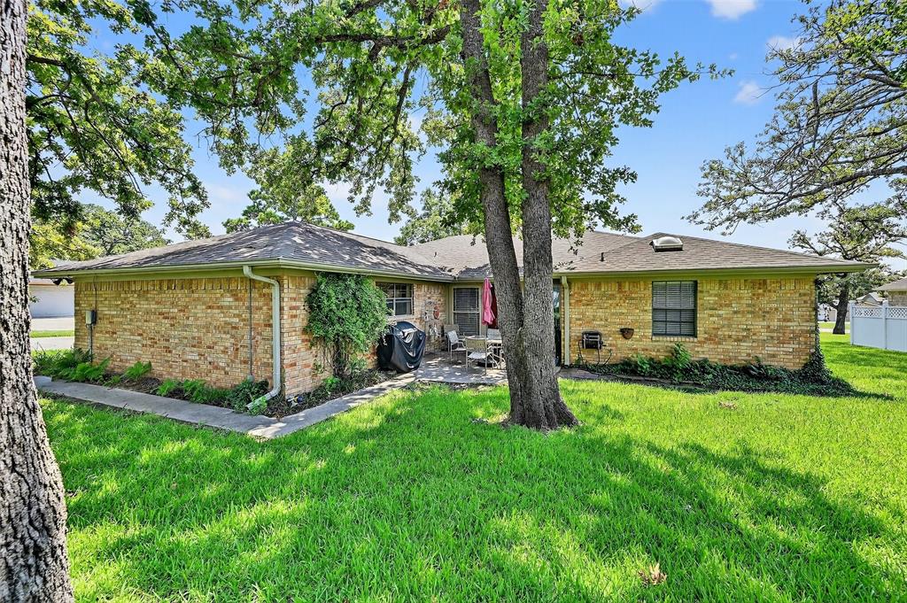 Lake Kiowa - Residential