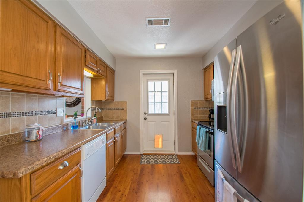 Oak Tree North Estates Add - Residential Lease