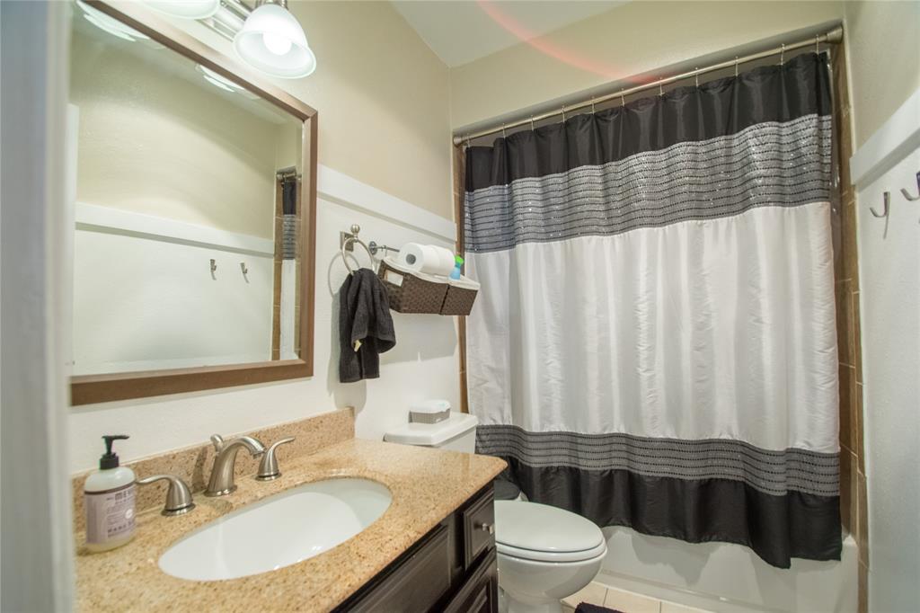 Oak Tree North Estates Add - Residential Lease