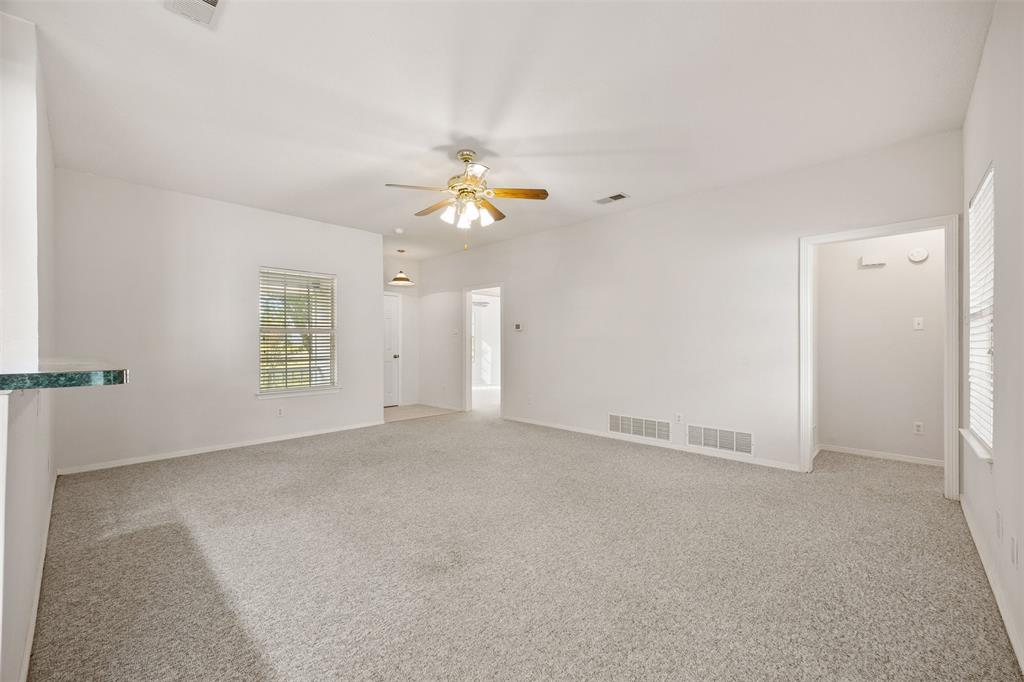 302 Blue Ribbon Road