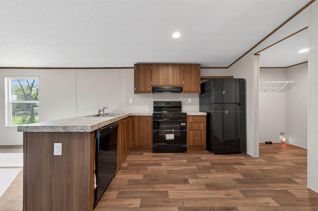 Waco Bay Estates Ph 4 - Residential