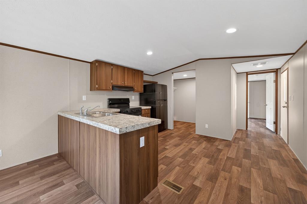 Waco Bay Estates Ph 4 - Residential