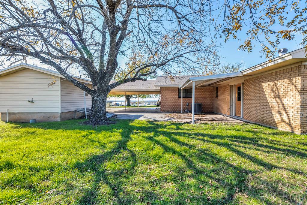 E Edens Survey - Commercial Sale