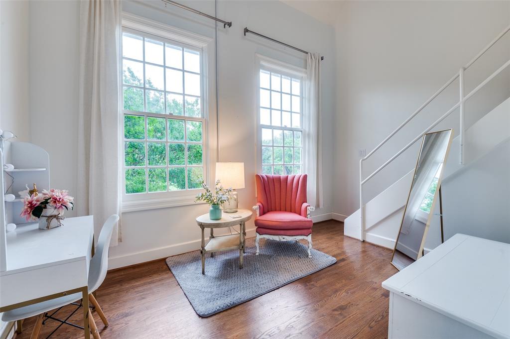 Presidents House Condo - Residential