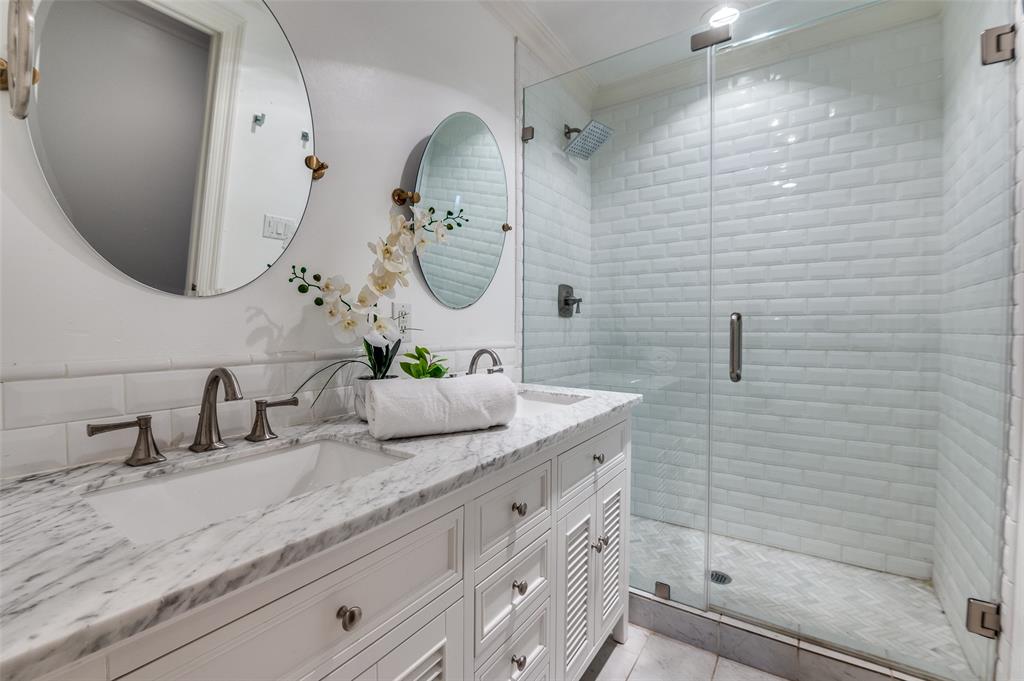 Presidents House Condo - Residential