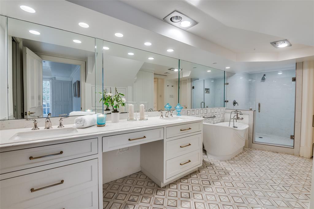 Presidents House Condo - Residential