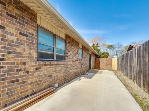 A home in Irving