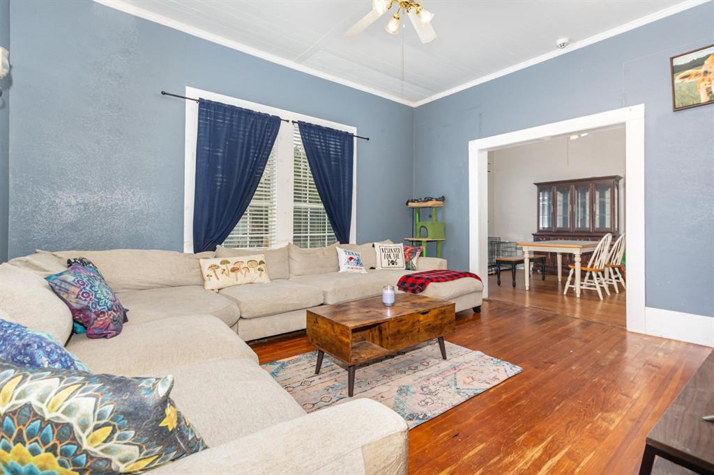 422 Jefferson Avenue