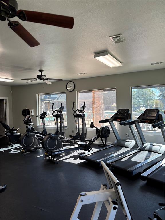 Resort On Eagle Mountain Lake - Land