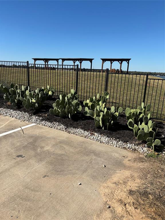 Resort On Eagle Mountain Lake - Land