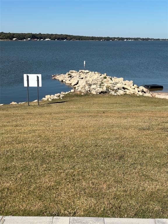 Resort On Eagle Mountain Lake - Land