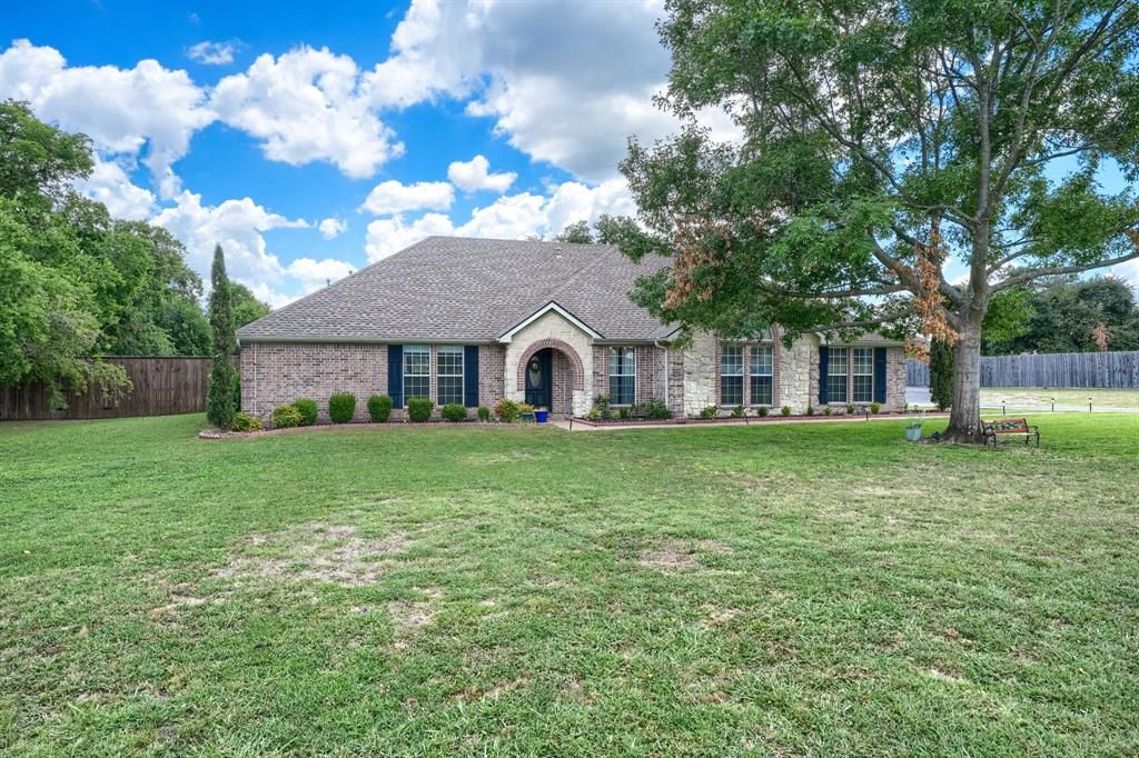Photo of 1865 FM-552, Rockwall, TX 75087 (MLS # 21136475)