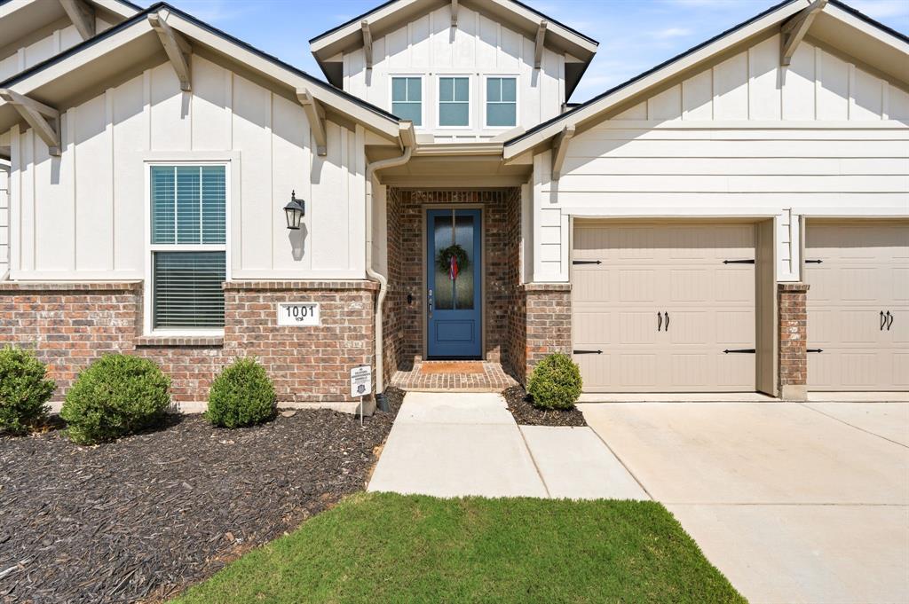 1001 Blueberry Way