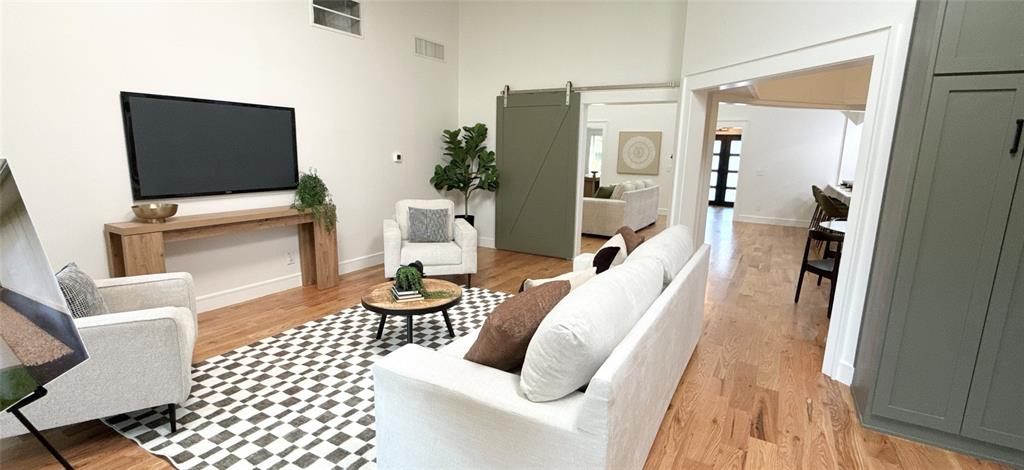 6625 Rolling Vista Drive