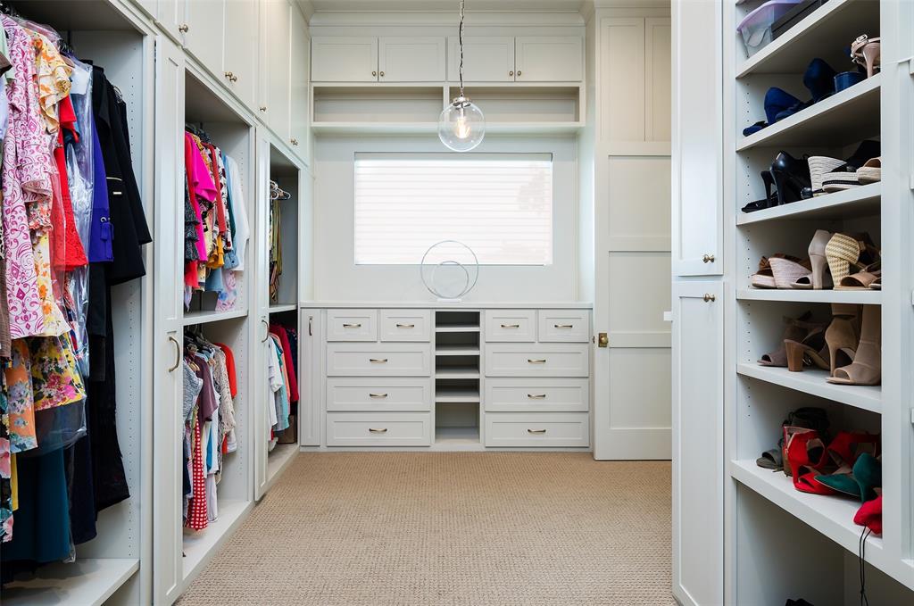 The Estates of Tour 18 SEC3 - Residential