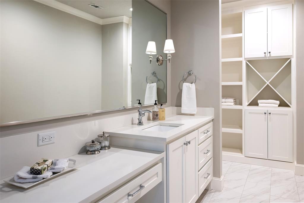 The Estates of Tour 18 SEC3 - Residential