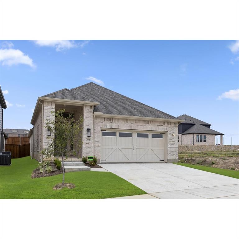 700 Valley Pines Drive