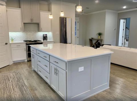 Tiny photo for 306 Village Way, Argyle, TX 76226 (MLS # 21048730)