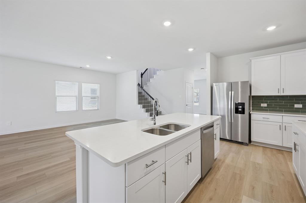 2305 Windsong Path