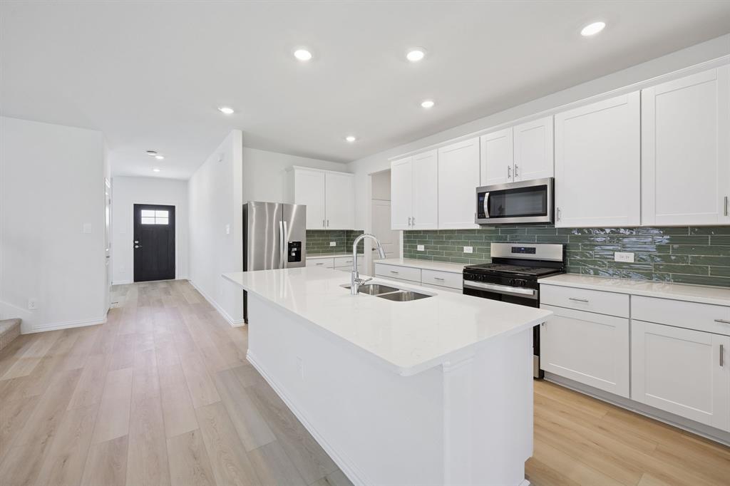 2305 Windsong Path