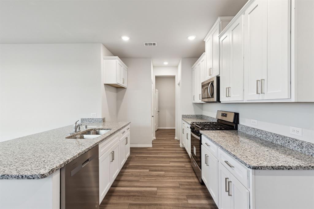 836 Santa Lucia Drive