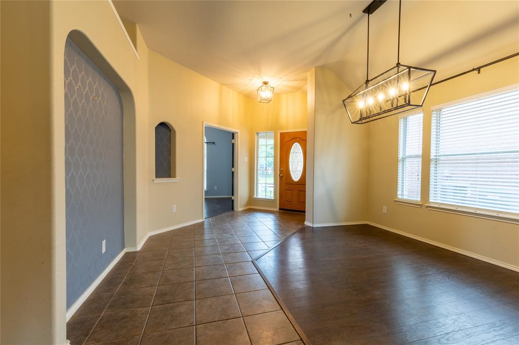 4356 Mountain Crest Drive