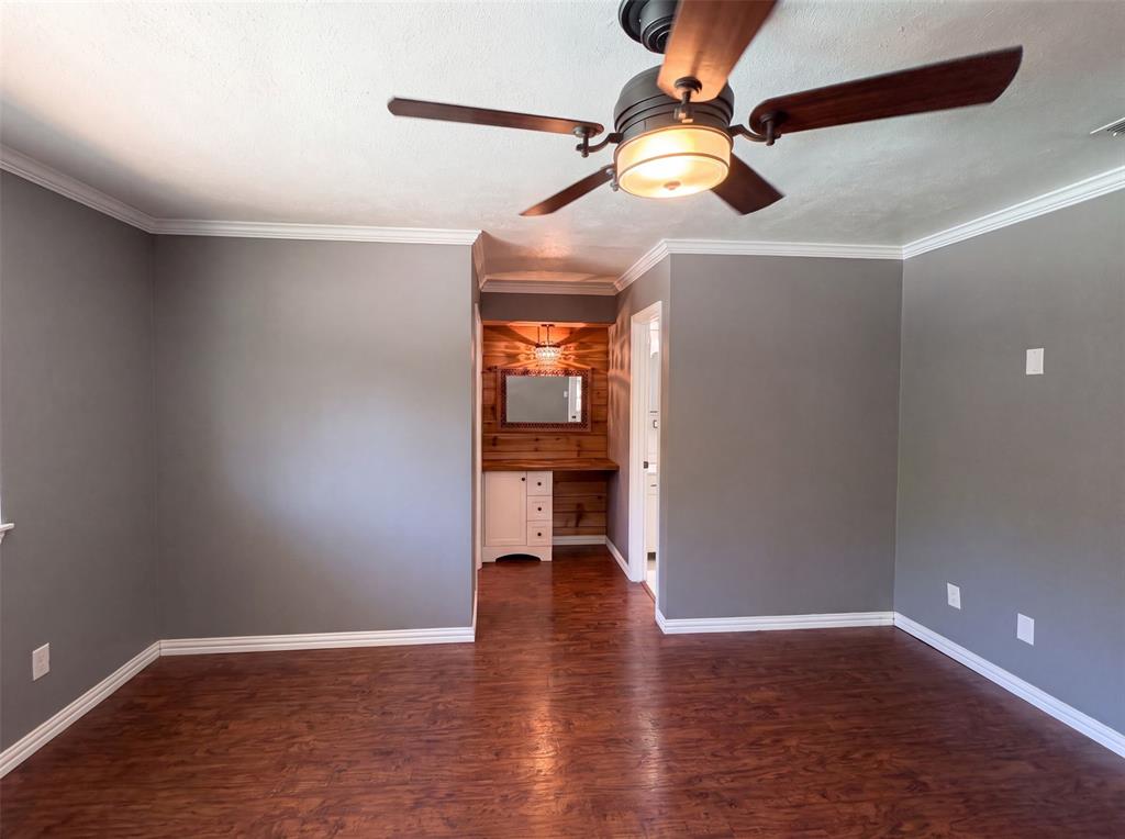 1115 N Waterview Drive