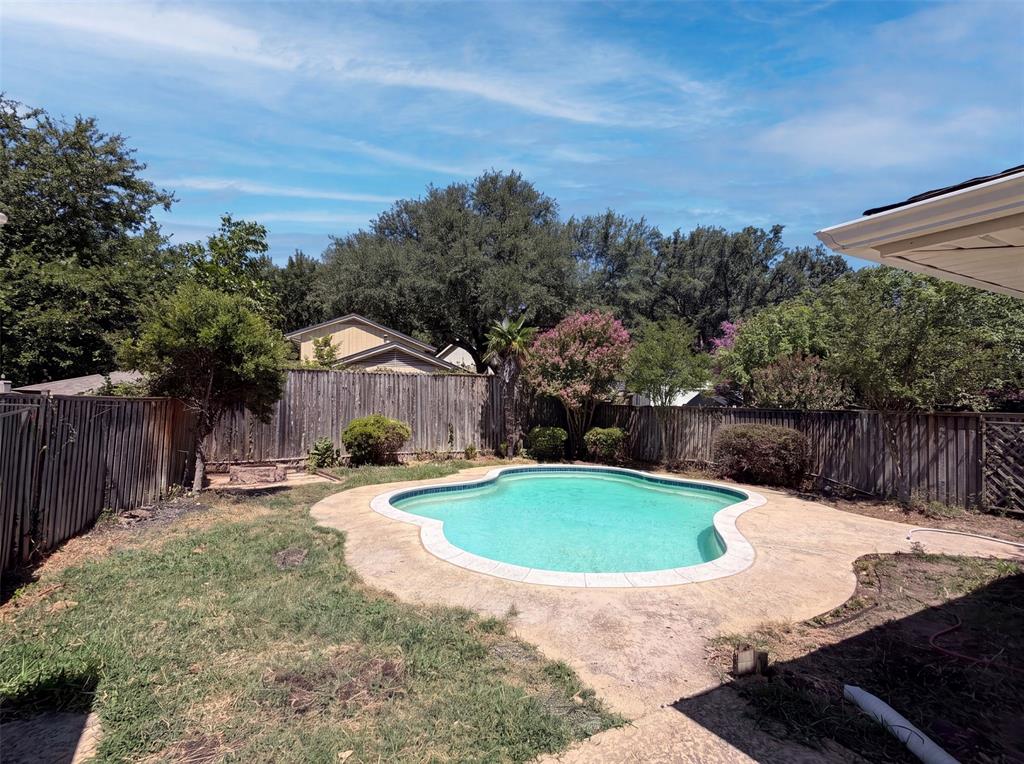 1115 N Waterview Drive