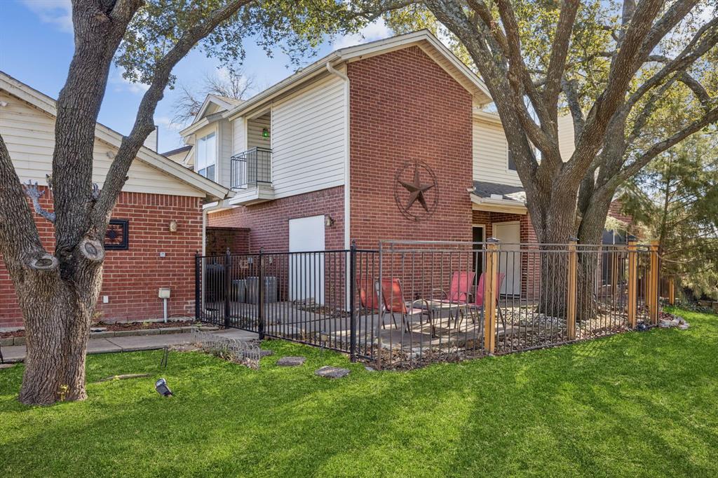 Vue Du Lac Rep - Residential