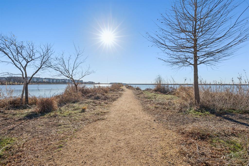 Vue Du Lac Rep - Residential